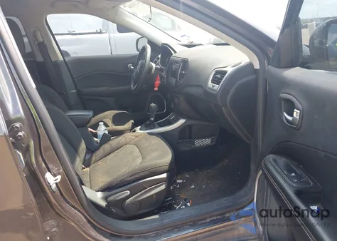 2021 Jeep Compass Sport Fwd from USA, damaged, VIN 3C4NJCAB3MT570930